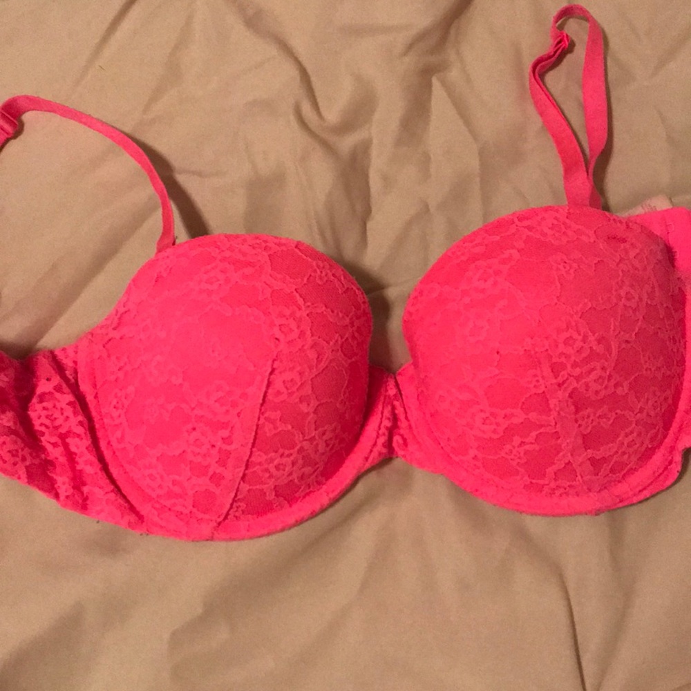 Victoria’s Secret bra